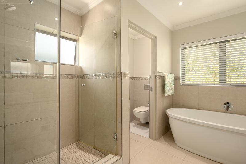 3 Bedroom Property for Sale in Stellenbosch Central Western Cape